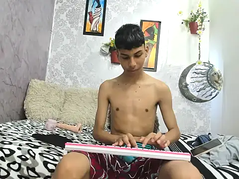 sexyboys cutex18 online show from 11.09.25