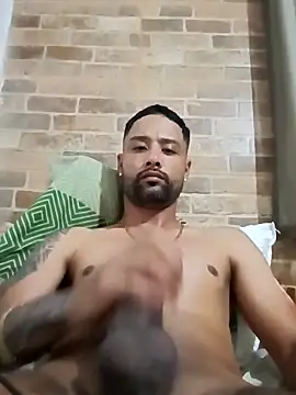 wellpauduro1994 online show from 12.18.25