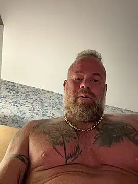 Snapshot of Muscledick40 chatting on 03.05.26 Muscledick40 online show from 03.05.26