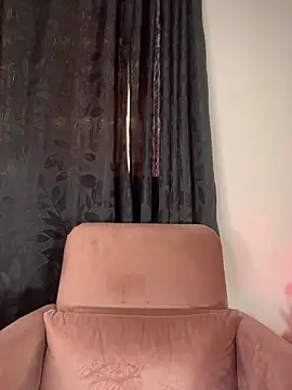 Snapshot of AlannaDollx chatting on 03.01.26 AlannaDollx online show from 03.01.26