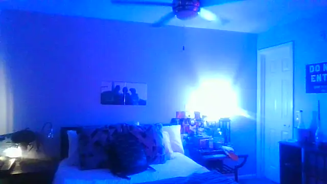 nvthvn555 online show from 10.18.25