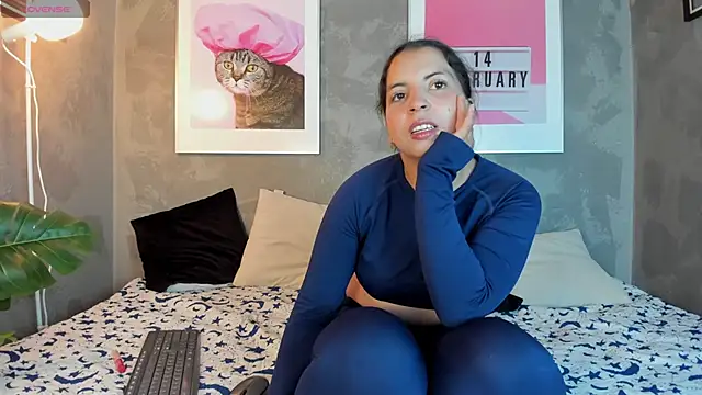 MiaNyxara dh online show from 11.20.25