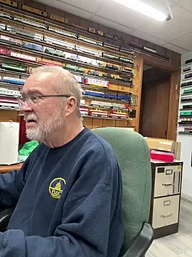 Snapshot of Jcaspen chatting on 04.21.26 Jcaspen online show from 04.21.26