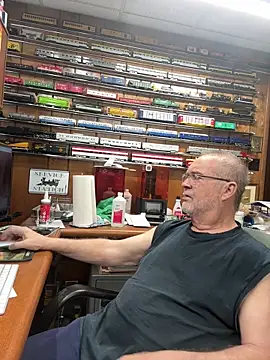 Snapshot of Jcaspen chatting on 04.25.26 Jcaspen online show from 04.25.26