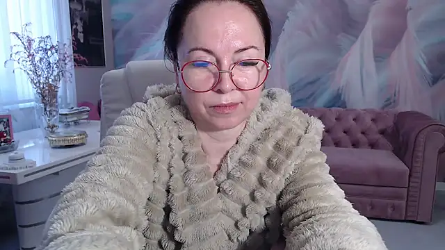 Arisa5000 online show from 01.19.25