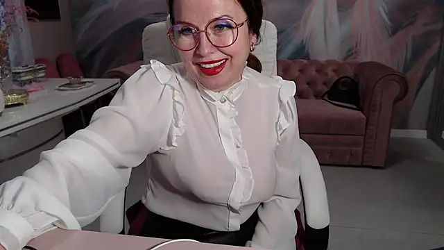 Arisa5000 online show from 02.01.25