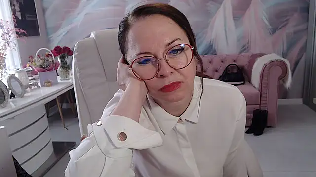 Arisa5000 online show from 02.27.25