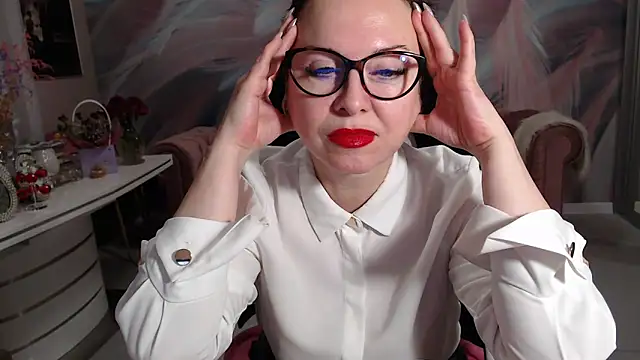 Arisa5000 online show from 02.27.25