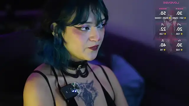 lucyliw online show from 10.11.25