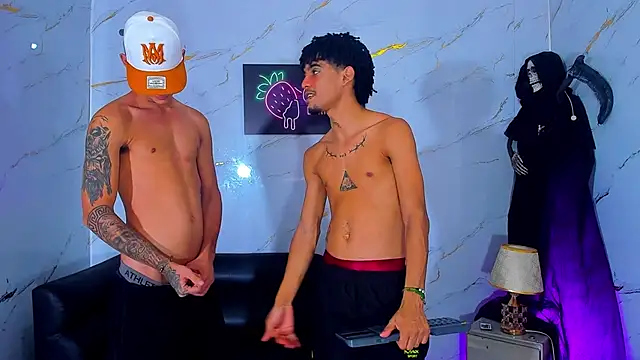 Snapshot of Justin_rain chatting on 10.28.25 Justin rain online show from 10.28.25