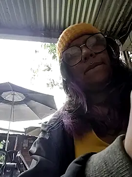 Abby 2-1 online show from 11.13.25