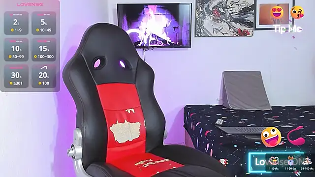 Snapshot of kenny-race chatting on 03.26.26 kenny-race online show from 03.26.26