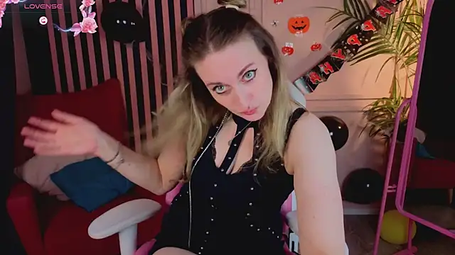 ocean pleasure online show from 10.22.25