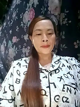 lucky774- online show from 10.13.25