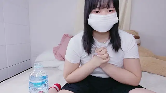 Nagi 25 online show from 10.11.25