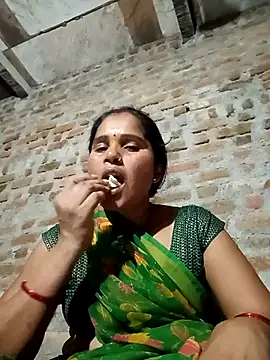 Snapshot of Nm_sanjna chatting on 05.11.26 Nm sanjna online show from 05.11.26
