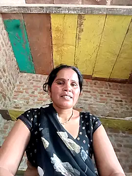 Snapshot of Nm_sanjna chatting on 06.11.26 Nm sanjna online show from 06.11.26