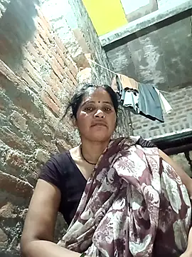 Snapshot of Nm_sanjna chatting on 06.11.26 Nm sanjna online show from 06.11.26