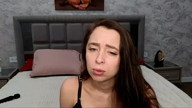 Tonya Blake online show from 10.22.25