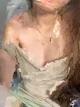 Beyeuuu online show from 12.20.25