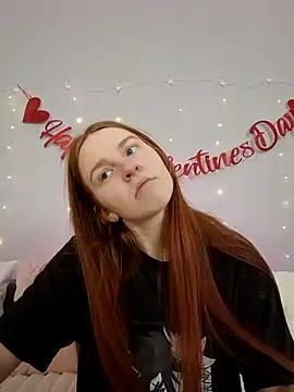 Evarey  online show from 02.12.26