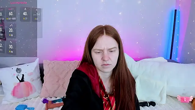 Evarey  online show from 03.04.26