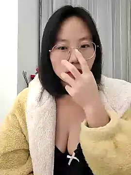 nini10052025 online show from 10.28.25