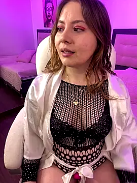 kattee adams online show from 01.07.26