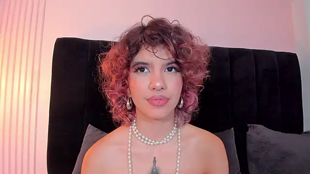 Snapshot of eva_caos chatting on 05.24.26 eva caos online show from 05.24.26