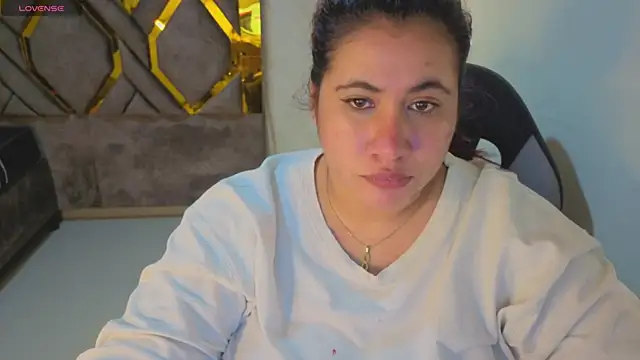 Addyy 02 online show from 11.14.25