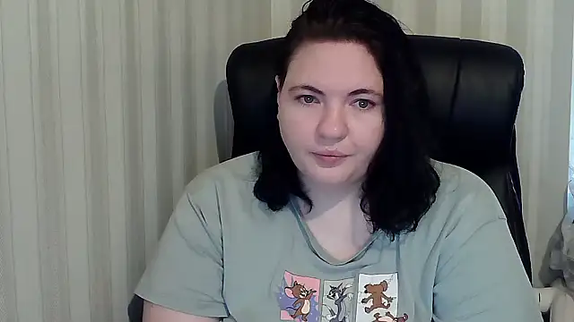 XLisaBlueXs  online show from 10.20.25