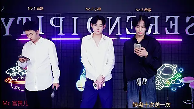 boygayhouse001 online show from 10.07.25