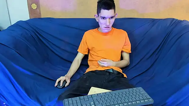 sexdumbi online show from 10.20.25