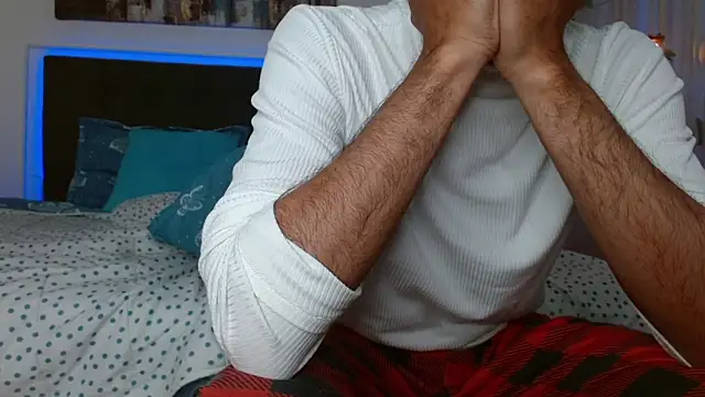 andresnoir  online show from 01.05.26