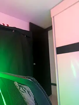 ErosDominant online show from 10.25.25