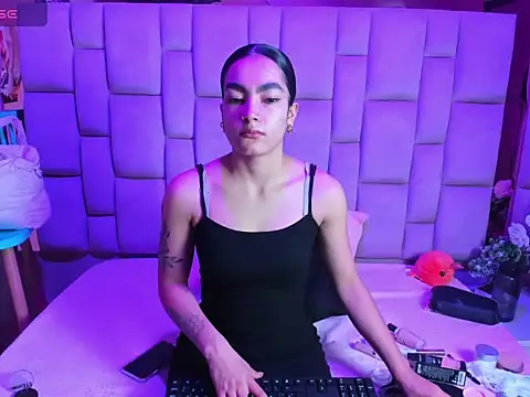 Gisell Squirt  online show from 11.24.25