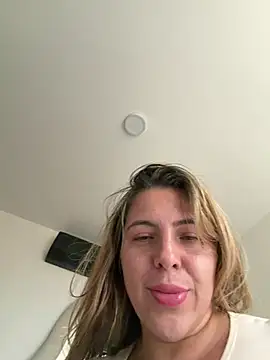 Snapshot of camila_vanucci- chatting on 01.18.26 camila vanucci- online show from 01.18.26