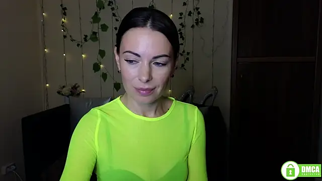 Rita lovvylyou online show from 10.24.25