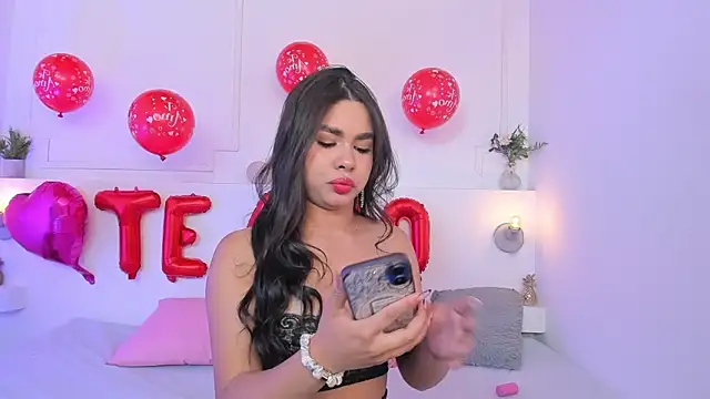 TianaGlow44 online show from 02.14.26