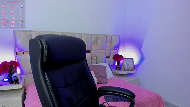 Daniel Suarez18 online show from 10.15.25