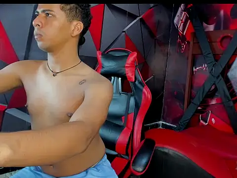 Raphael LatinBoy online show from 10.21.25