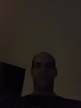 Snapshot of Pumbato chatting on 10.26.25 Pumbato online show from 10.26.25