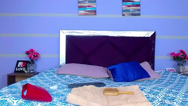 LizzyGrey  online show from 10.09.25