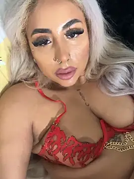 Snapshot of zara_bellexx chatting on 02.28.26 zara bellexx online show from 02.28.26