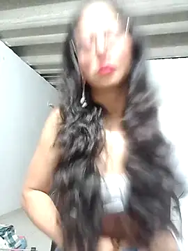 Eloisa smith online show from 10.16.25