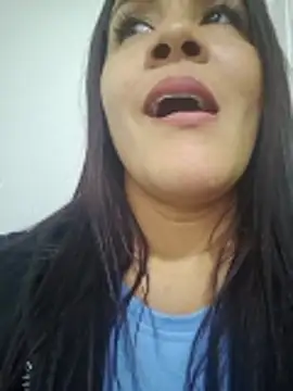 karla-bruni online show from 02.22.26