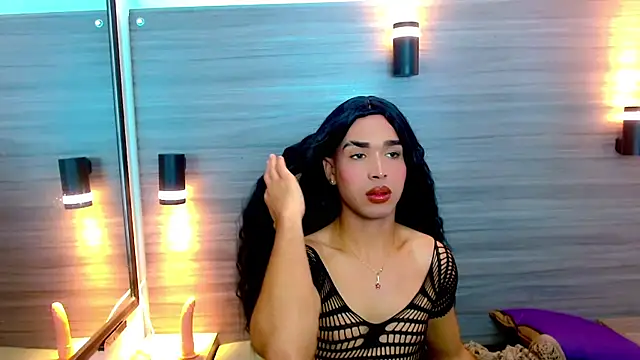 Marcuszion XX online show from 10.21.25