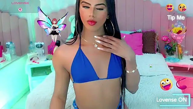 Snapshot of amber_maldonado chatting on 10.21.25 amber maldonado online show from 10.21.25