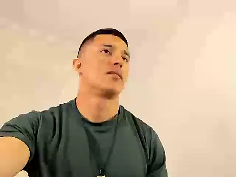Snapshot of Muscle_man07 chatting on 11.20.25 Muscle man07 online show from 11.20.25