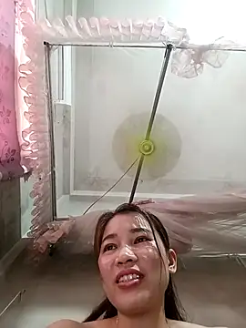 ladzy sexy online show from 04.15.26